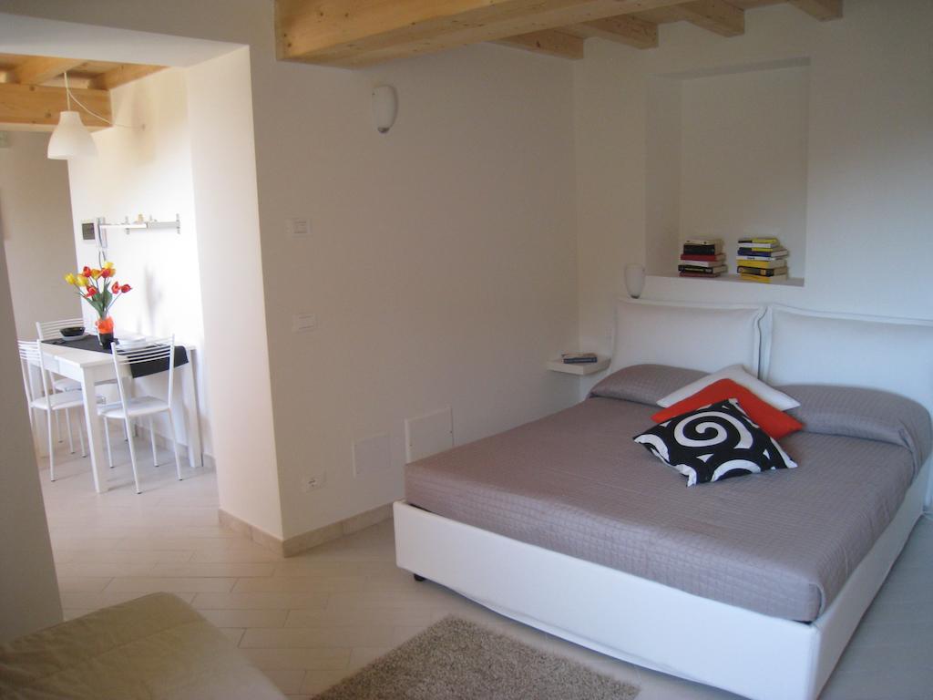 Casa Vacanze Albachiara Μάσσα Δωμάτιο φωτογραφία