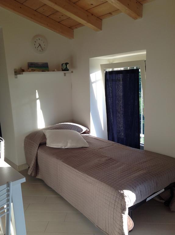 Casa Vacanze Albachiara Μάσσα Δωμάτιο φωτογραφία