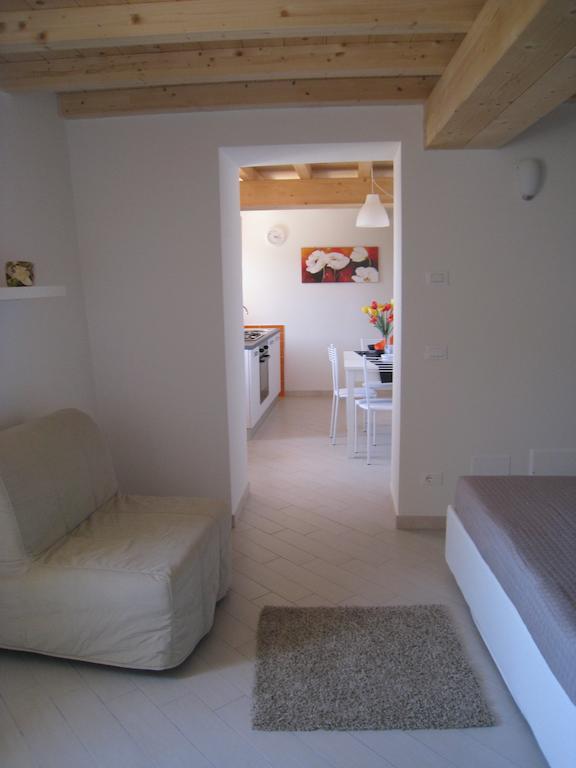 Casa Vacanze Albachiara Μάσσα Δωμάτιο φωτογραφία